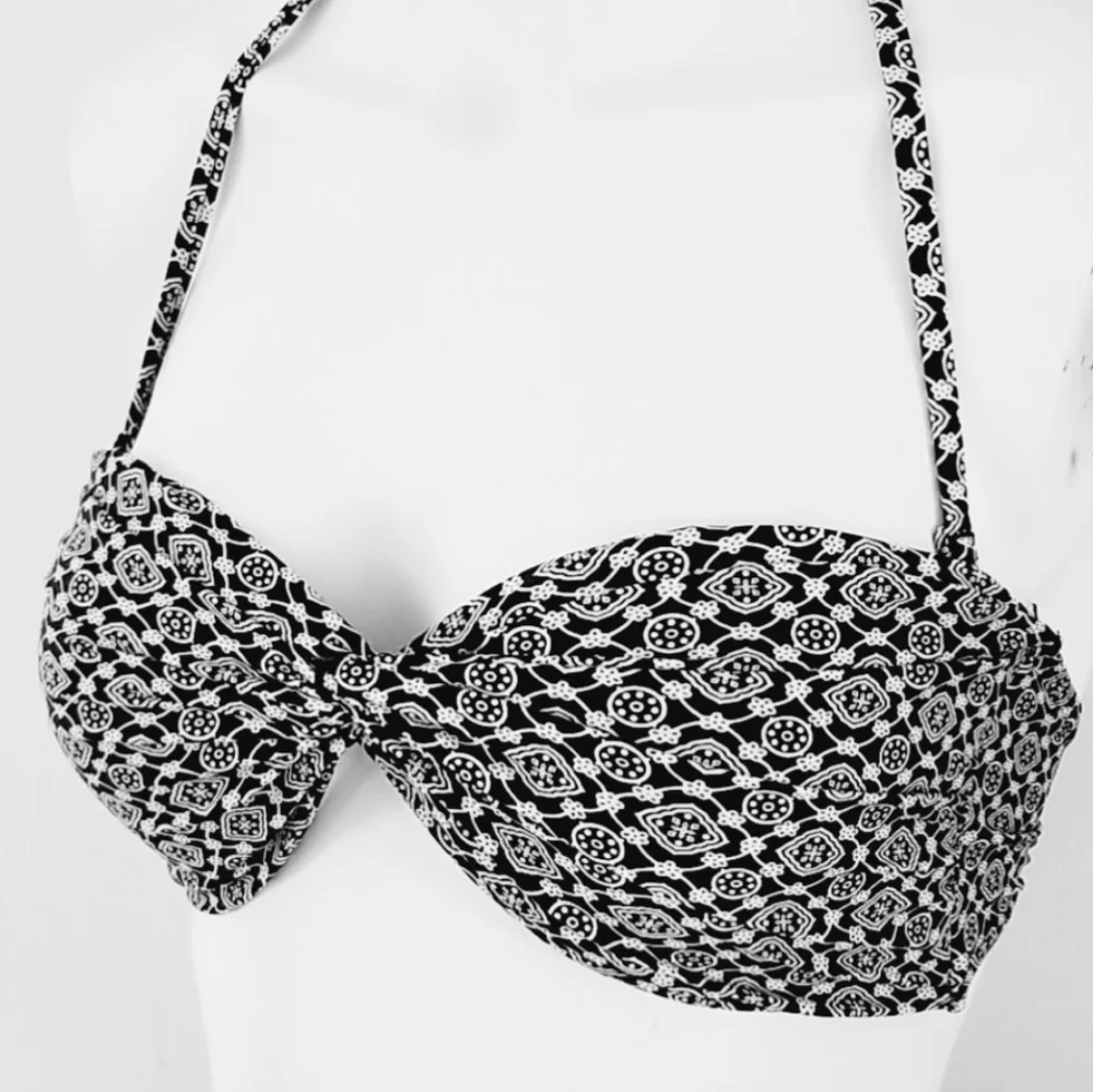 Atmosphere black white bandeau/straps Bikini set